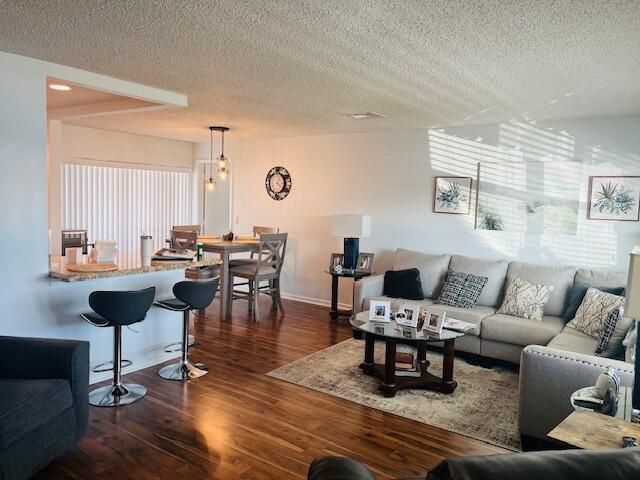 2387 SW 13th Terrace, Boynton Beach, FL 33426 Photo