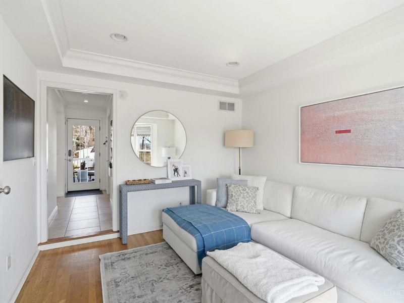 6710 Miami Bluff Drive, Mariemont, OH 45227 Photo 21