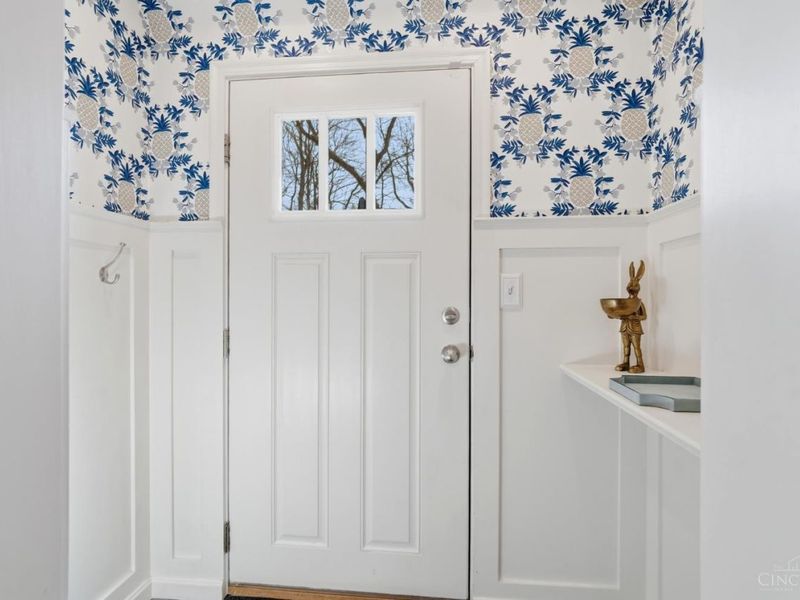 6710 Miami Bluff Drive, Mariemont, OH 45227 Photo 5