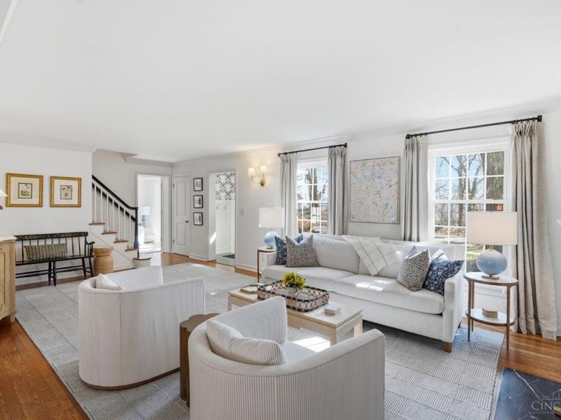 6710 Miami Bluff Drive, Mariemont, OH 45227 Photo 8