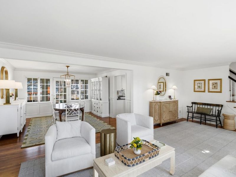 6710 Miami Bluff Drive, Mariemont, OH 45227 Photo 9