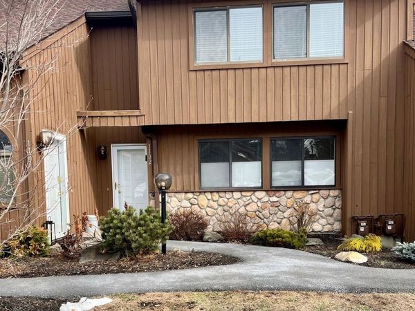 1102 Scenic Lane , Poughkeepsie, NY 12603