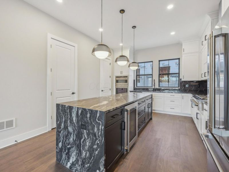 2256 Quarry Trails Drive , Columbus, OH 43228 Photo 19