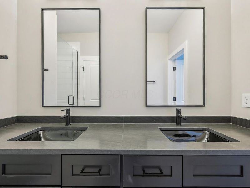 2256 Quarry Trails Drive , Columbus, OH 43228 Photo 35