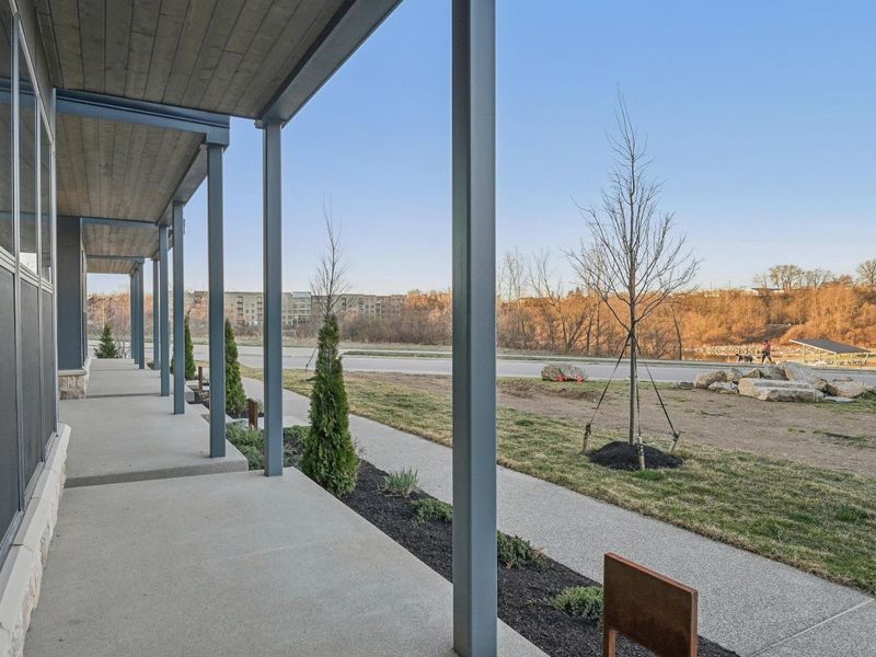 2256 Quarry Trails Drive , Columbus, OH 43228 Photo 9