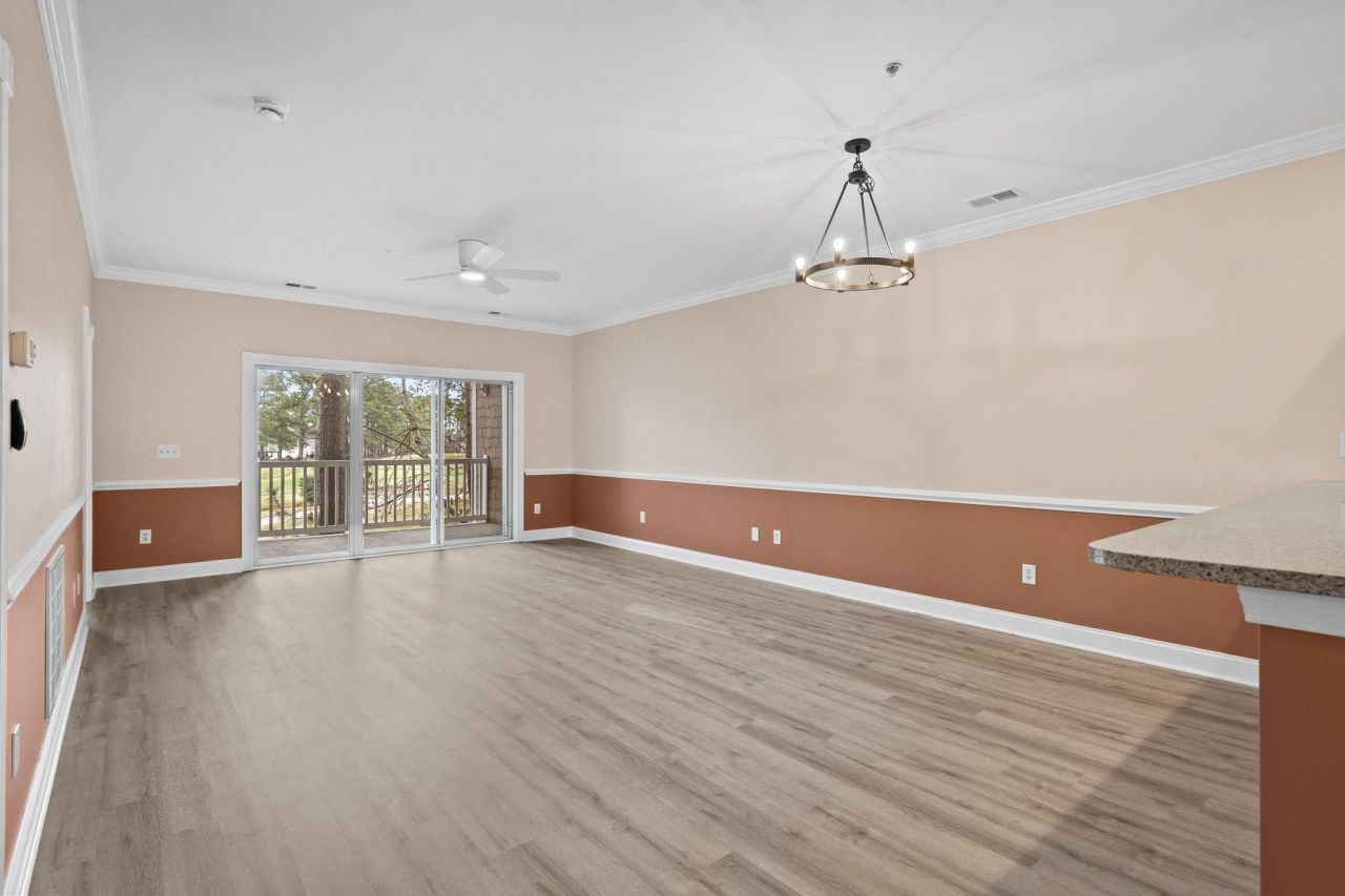 109 South Shore Blvd. Photo 4