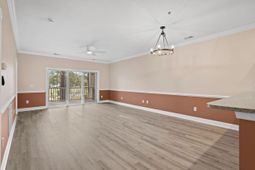 109 South Shore Blvd. photo 4