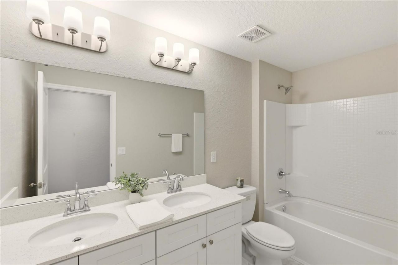 6823 Dickinson Drive, Sebring, FL 33872 Photo