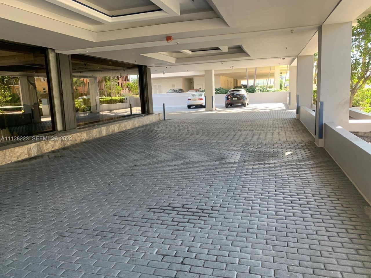 8877 Collins Avenue , Unit 506, Surfside, FL 33154 Photo