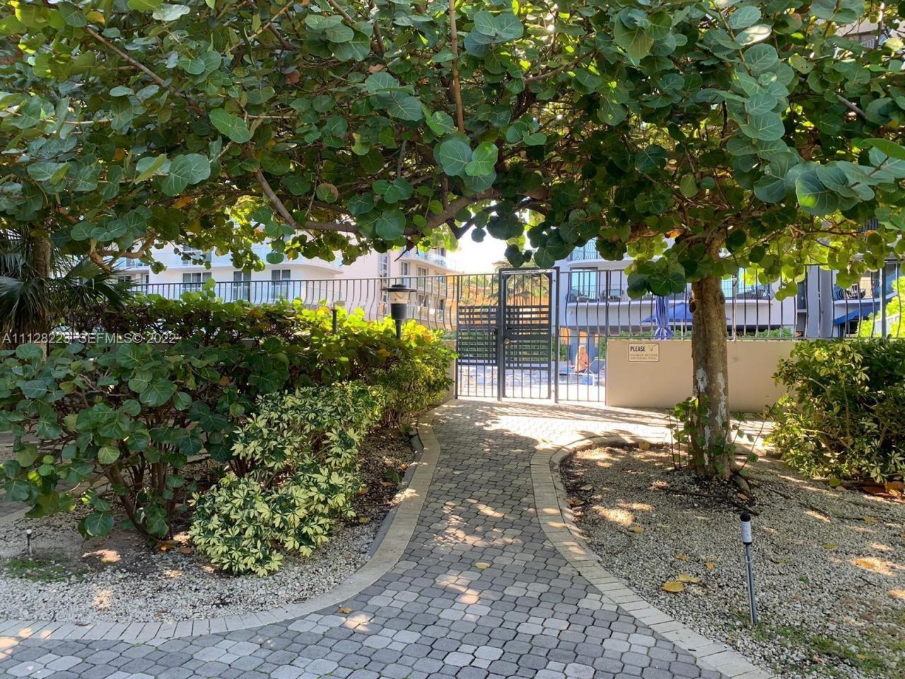 8877 Collins Avenue , Unit 506, Surfside, FL 33154 Photo