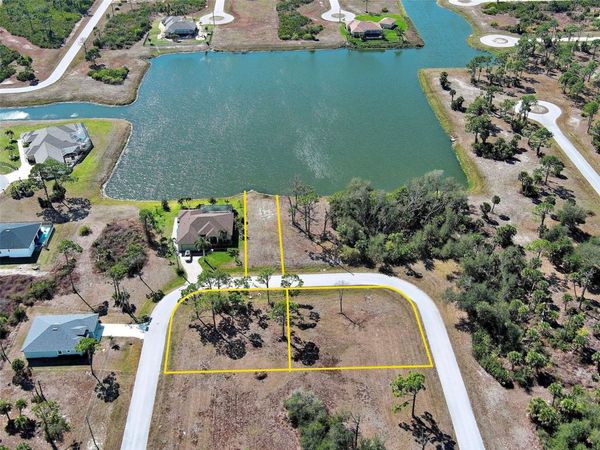 9 & 25 MATE CIRCLE , PLACIDA, FL 33946