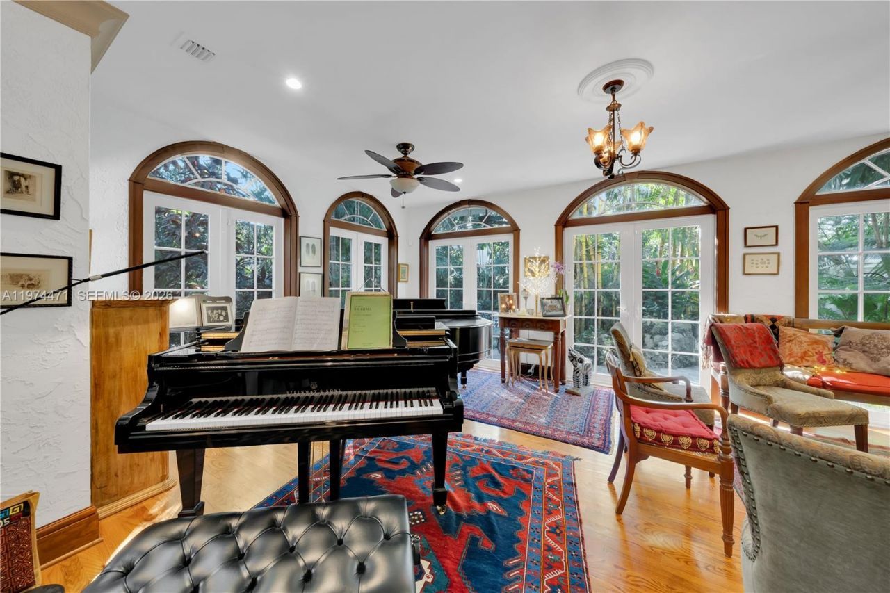 1720 Espanola Dr, Miami, FL 33133 Photo