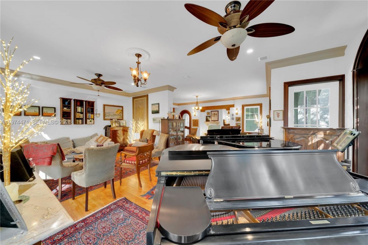 1720 Espanola Dr, Miami, FL 33133 Photo