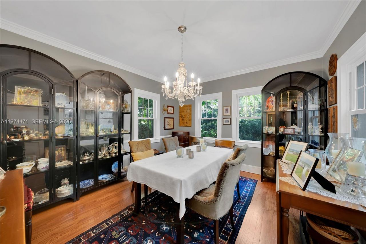 1720 Espanola Dr, Miami, FL 33133 Photo