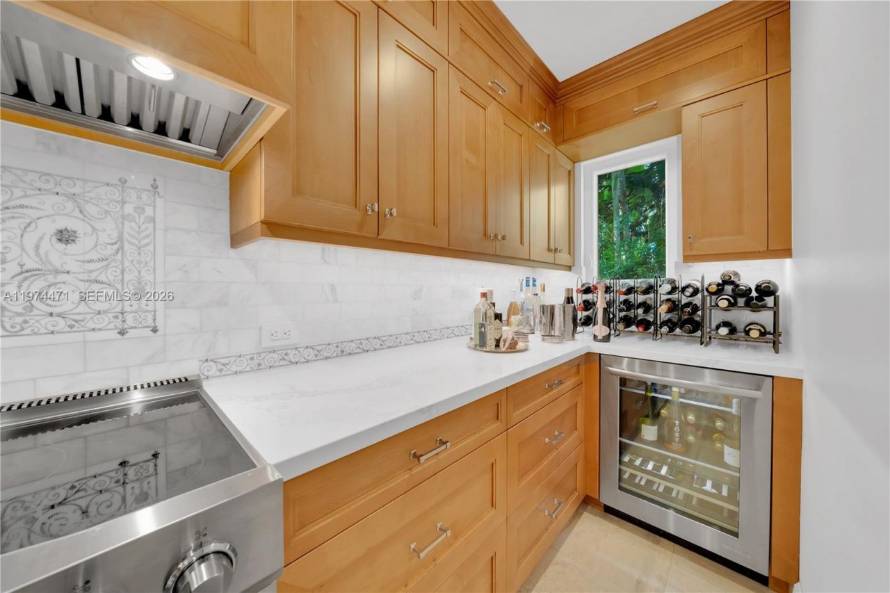 1720 Espanola Dr, Miami, FL 33133 Photo