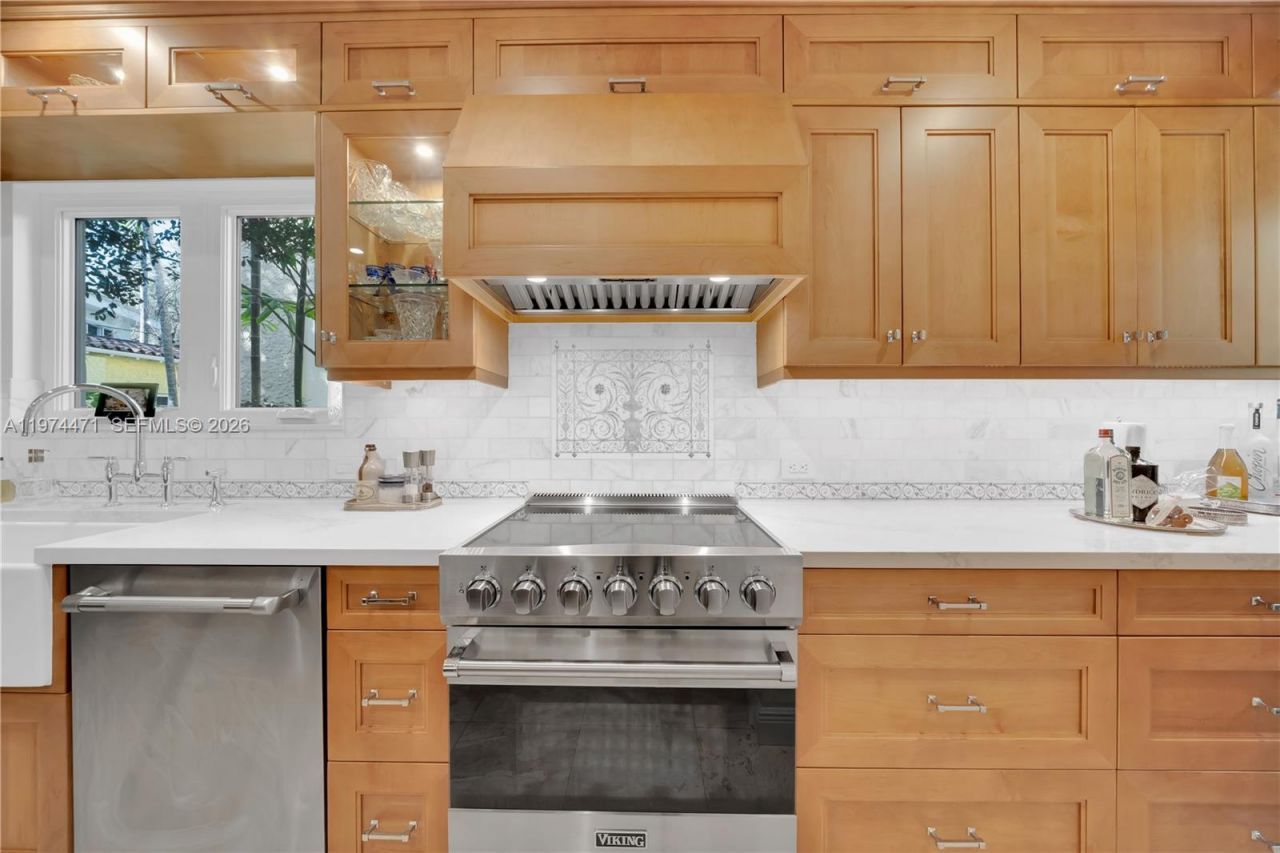 1720 Espanola Dr, Miami, FL 33133 Photo