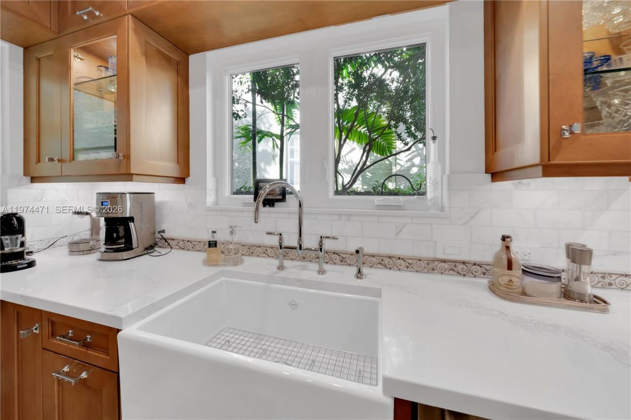 1720 Espanola Dr, Miami, FL 33133 Photo