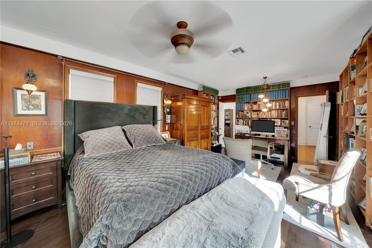 1720 Espanola Dr, Miami, FL 33133 Photo