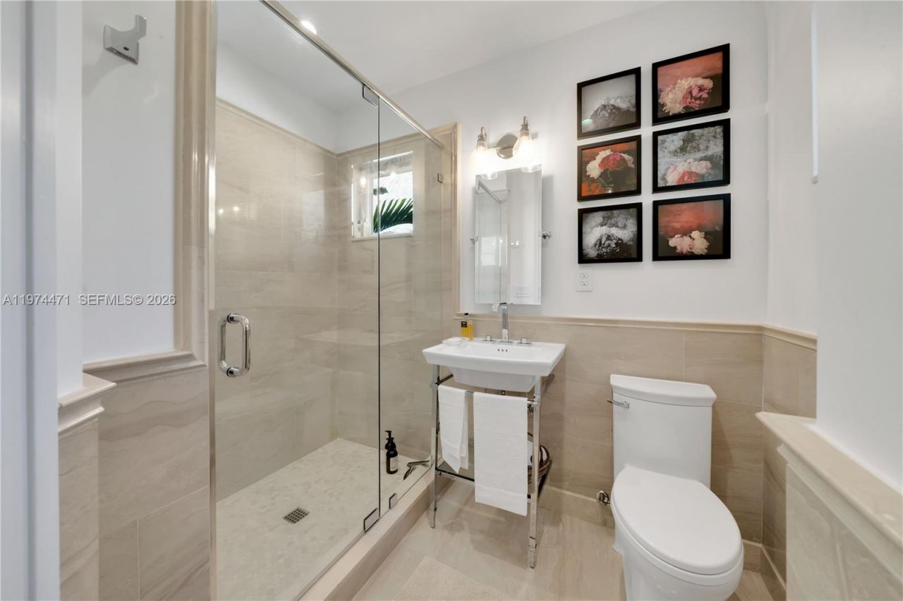 1720 Espanola Dr, Miami, FL 33133 Photo