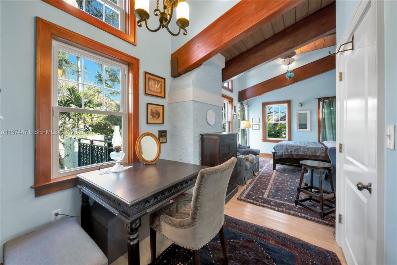 1720 Espanola Dr, Miami, FL 33133 Photo