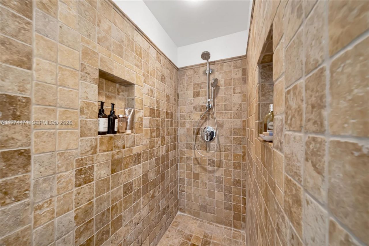 1720 Espanola Dr, Miami, FL 33133 Photo