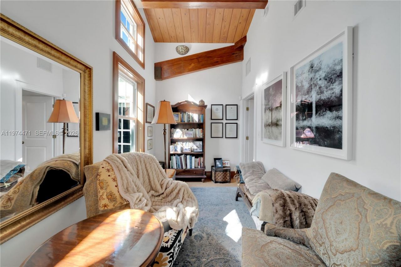 1720 Espanola Dr, Miami, FL 33133 Photo