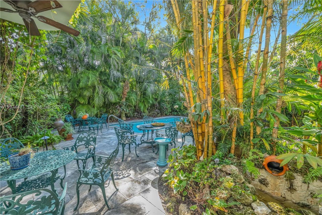 1720 Espanola Dr, Miami, FL 33133 Photo