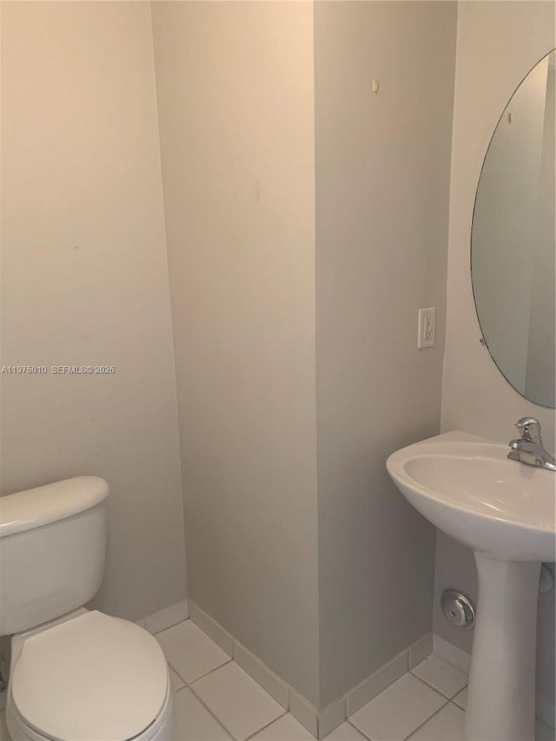 2211 SE 23rd Rd, Unit 2211, Homestead, FL 33035 Photo
