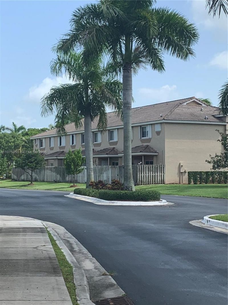 2211 SE 23rd Rd, Unit 2211, Homestead, FL 33035 Photo