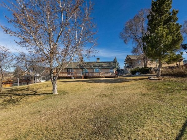 3249 NE Yellowpine Road, Prineville, OR 97754