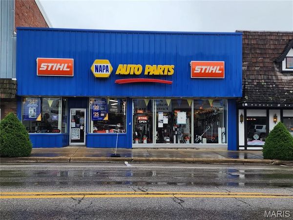 168 E St Louis Street , Nashville, IL 62263