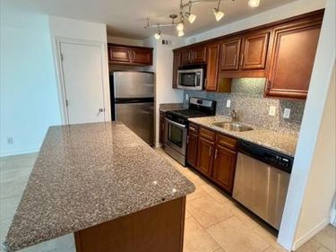 3883 Turtle Creek Boulevard, Unit 1812, Dallas, TX 75219