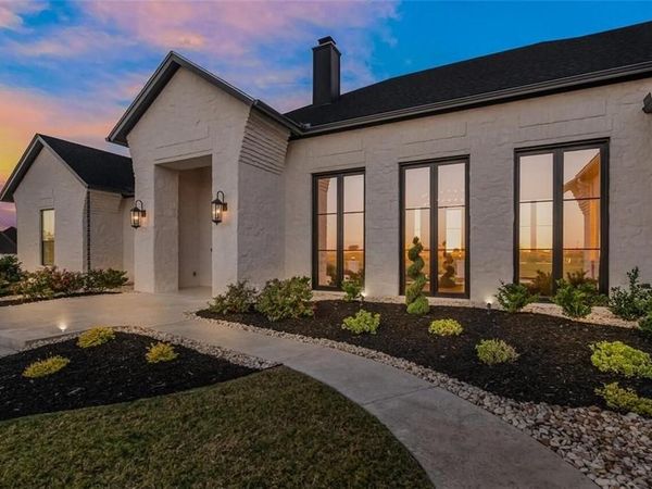 134 Sunflower Street, Lorena, TX 76655