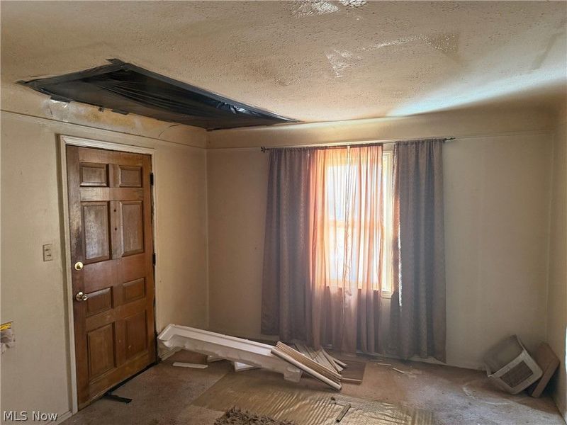 17105 Lotus Drive , Cleveland, OH 44128 Photo 10