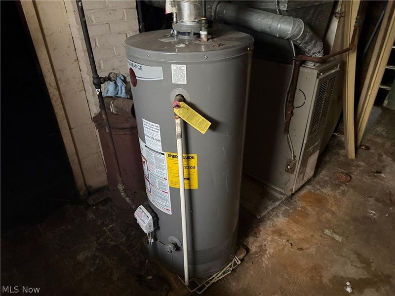 17105 Lotus Drive , Cleveland, OH 44128 Photo 17