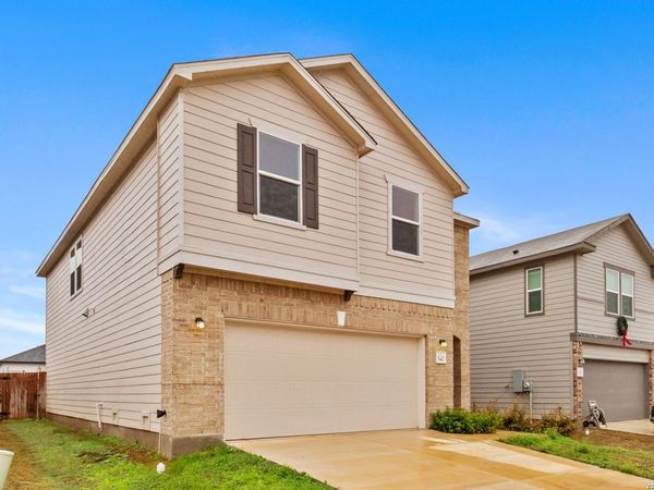 547 Deer Crest, New Braunfels, TX 78130