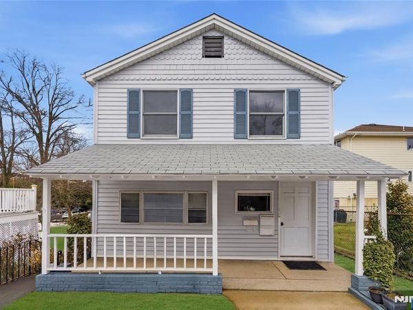 2455 3rd Street, FORT LEE, NJ 07024