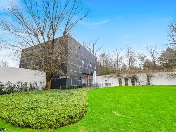 451 Mountain Ave, North Caldwell, NJ 07006