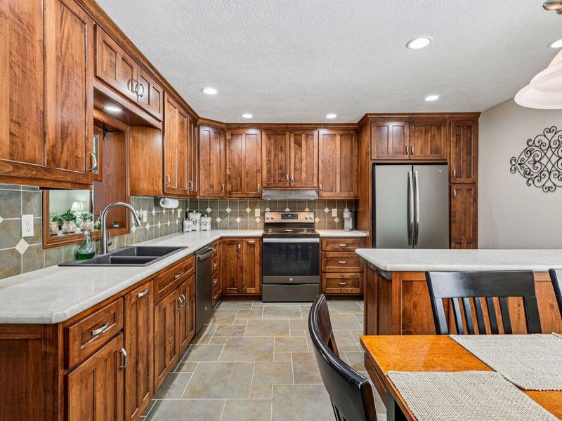 1102 Main Drive, Greenville, OH 45331 Photo 12