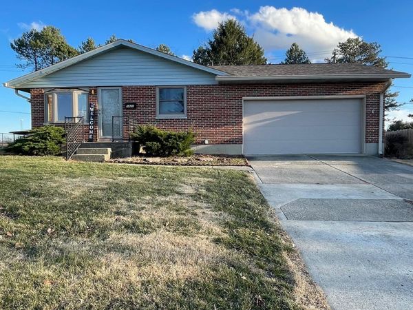 1921 Elaina Drive, Springfield, OH 45503