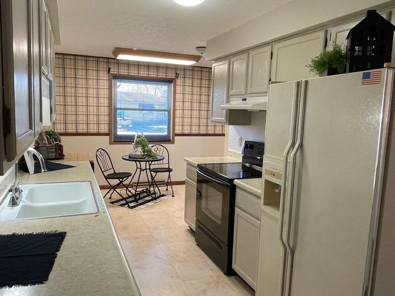 1921 Elaina Drive, Springfield, OH 45503 Photo 26