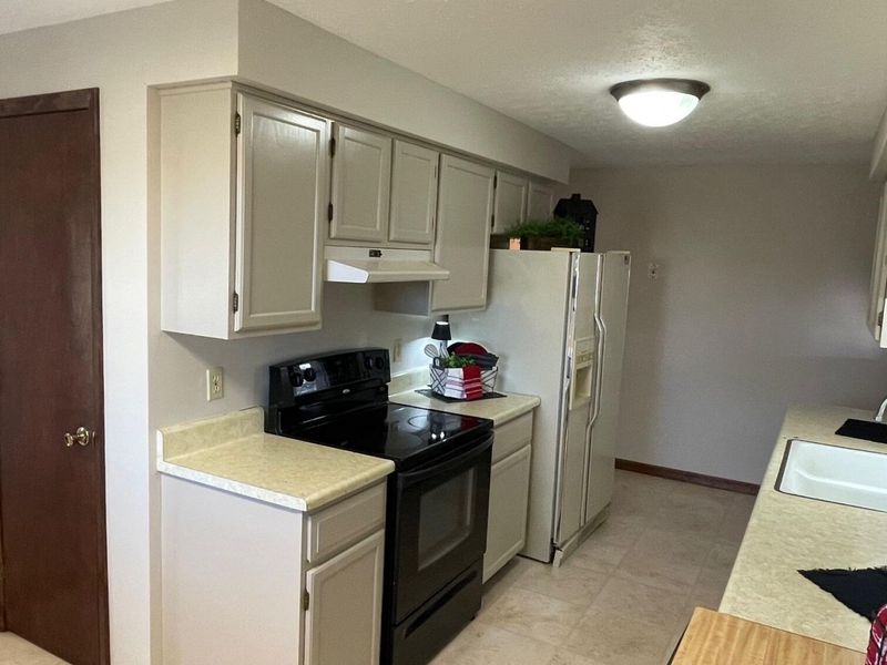 1921 Elaina Drive, Springfield, OH 45503 Photo 28