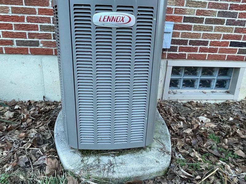 1921 Elaina Drive, Springfield, OH 45503 Photo 3