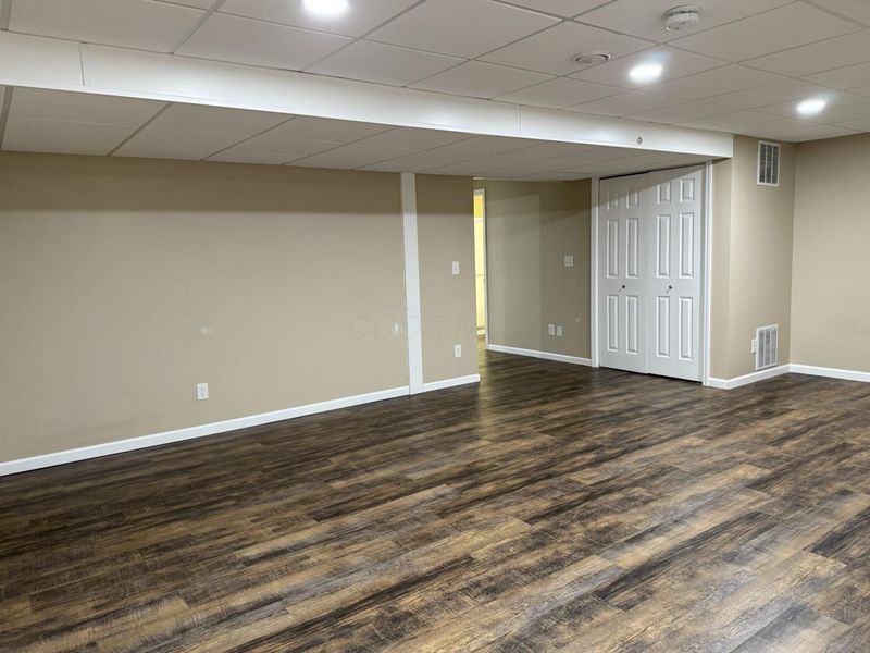 112 W Hamtramck Street , Mount Vernon, OH 43050 Photo 11