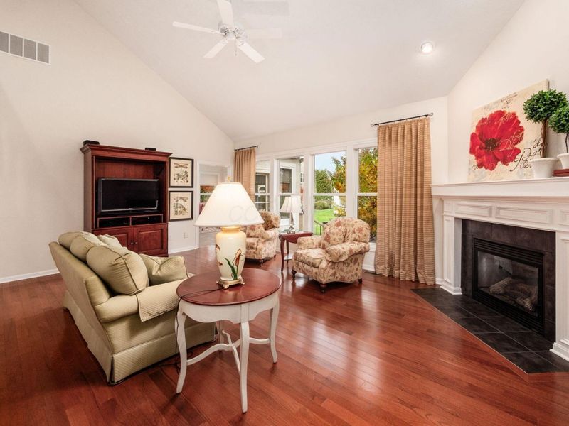 210 Tinley Park Circle , Delaware, OH 43015 Photo 15