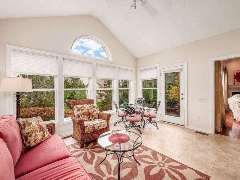 210 Tinley Park Circle , Delaware, OH 43015 Photo 18