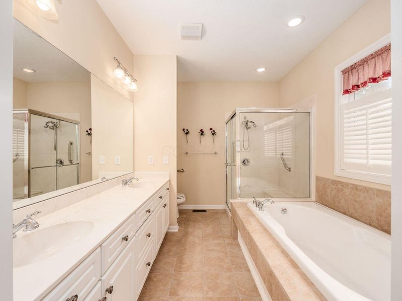 210 Tinley Park Circle , Delaware, OH 43015 Photo 23