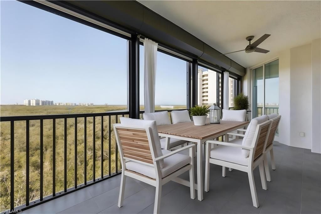 425 Cove Tower Dr, Unit 703, Naples, FL 34110 Photo