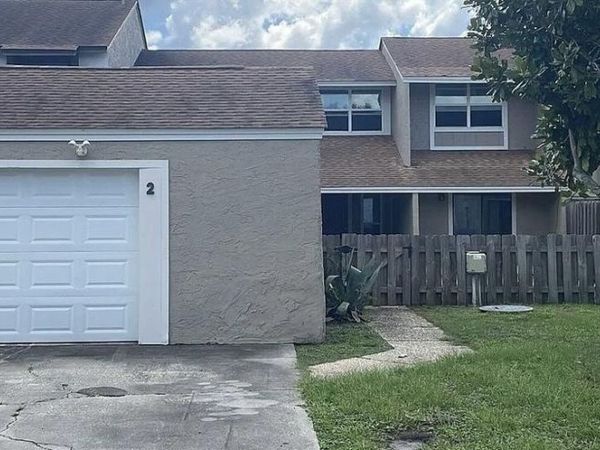 1824 Mallard Dr., Unit B, Panama City, FL 32404