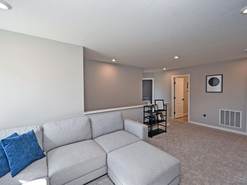 2063 Harvest Meadows Avenue, Batavia, OH 45103 Photo 24